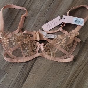 NWT Jayce 34d bra